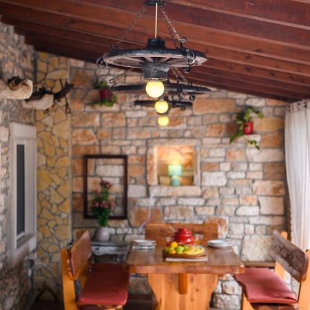 Rustic Istrian House Varesco 卡尼卡 外观 照片