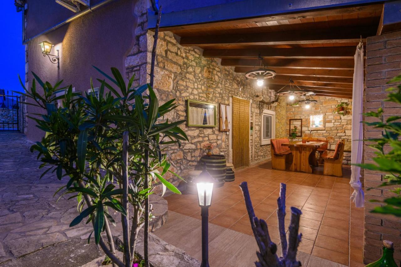 Rustic Istrian House Varesco 卡尼卡 外观 照片
