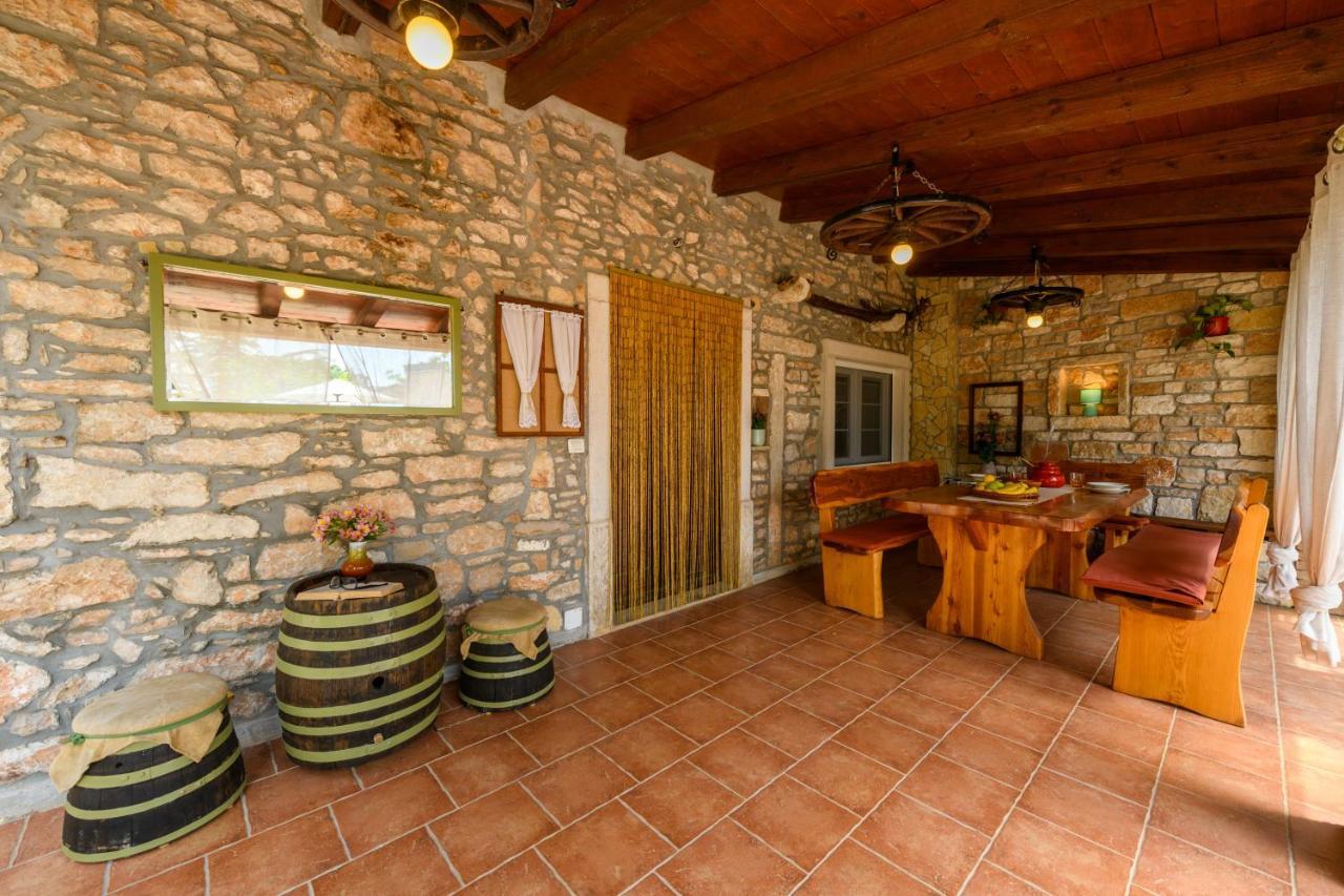 Rustic Istrian House Varesco 卡尼卡 外观 照片