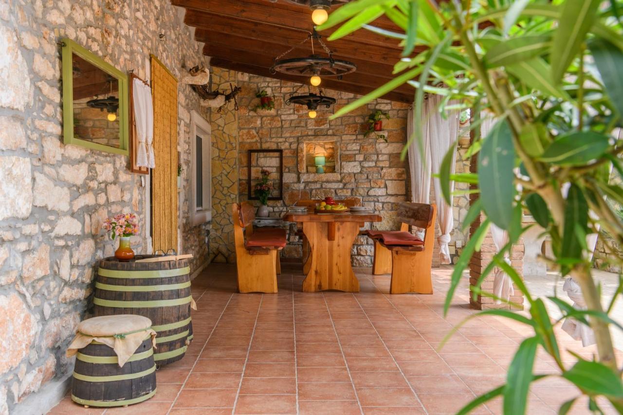 Rustic Istrian House Varesco 卡尼卡 外观 照片
